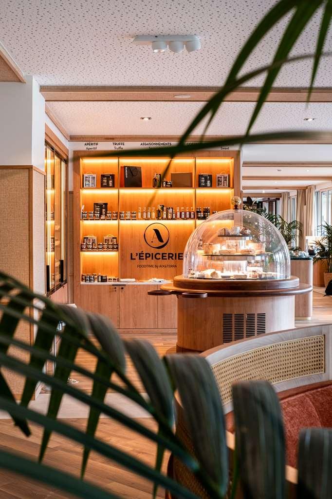 Best Western Plus L'Oree Paris Sud Saulx-les-Chartreux Restaurant billede